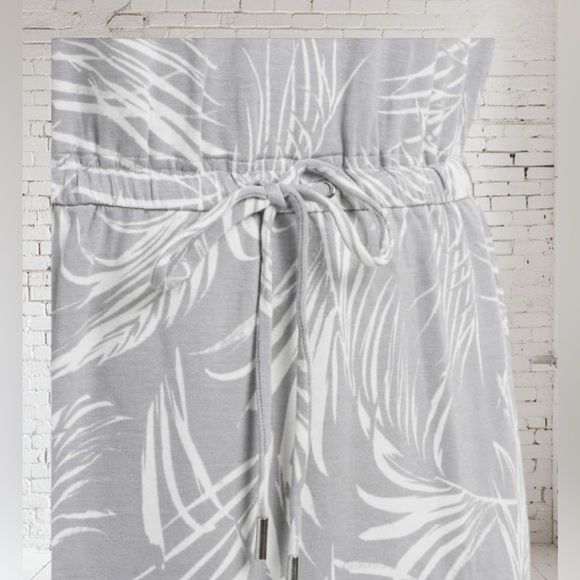 Hilary Radley Short Sleeve Palm Print Dress Gray/White | Medium (8/10) NWT - Picture 5 of 9